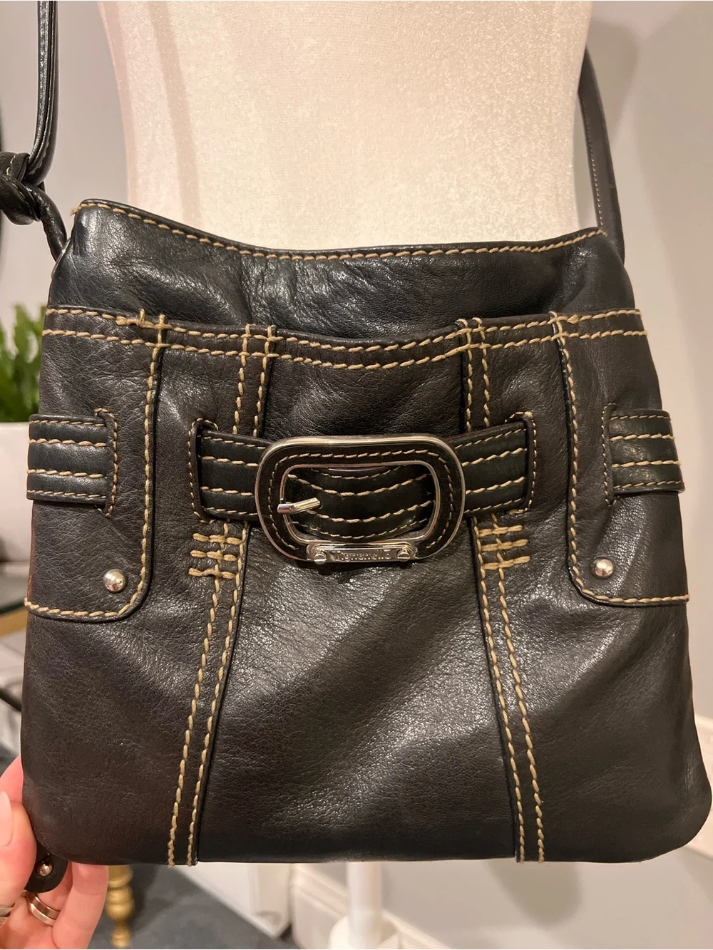 Tignanello Black Leather Crossbody with Contrasting Stitching
